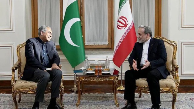 Pakistan steps up mediation efforts in Iran-US conflict