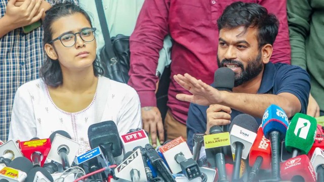 Indian Activist Abhijit Deepke Detained After CJP Flag-Hoisting Call in Delhi