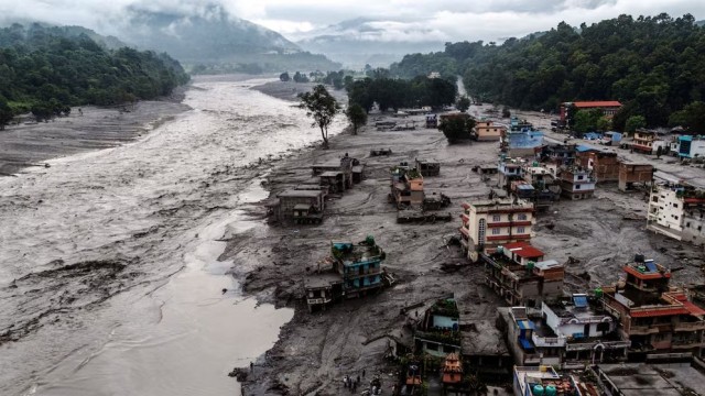 More than 200 schoolchildren missing in Nepal floods