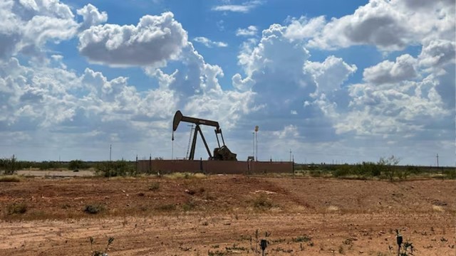 Global Oil Prices Climb After U.S. Strikes on Iran