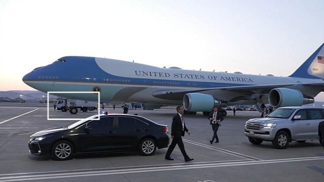 Trump secretly changed planes over fears of Iranian attack