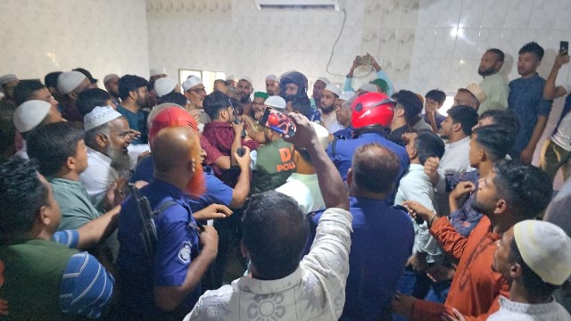BNP-Jamaat Clash Over Jamaat MP Barrister Momin’s Mosque Imamate