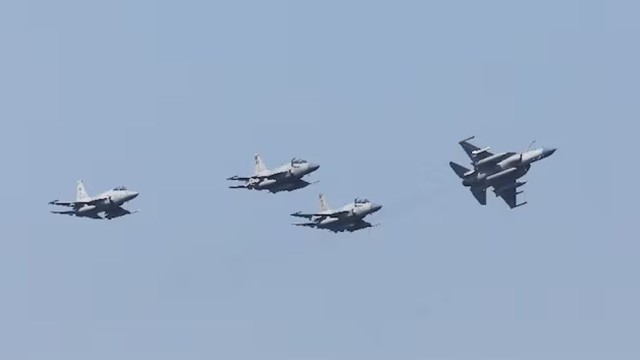 Pakistan Deploys Troops and Fighter Jets to Saudi Arabia Under Defense Pact