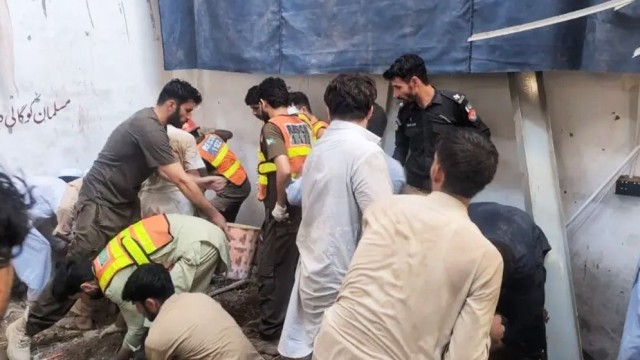 At Least 28 Killed as Private School Roof Collapses in Pakistan’s Peshawar