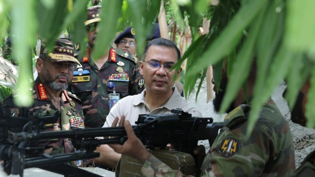 Prime Minister Tarique Rahman Visits Bangladesh Army Summer Exercise in Manikganj