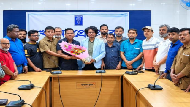PIB DG Urges Journalists to Enhance Skills, Uphold Ethics