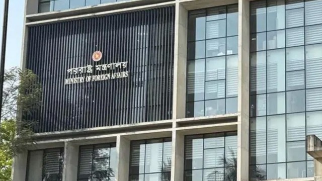 Bangladesh Condemns Houthi Attack on Riyadh Airport That Killed Two Bangladeshis