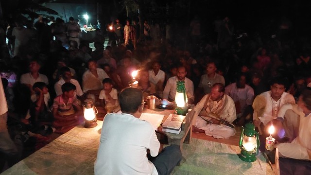A Return to the Roots: Puthi Recitation Under Moonlight