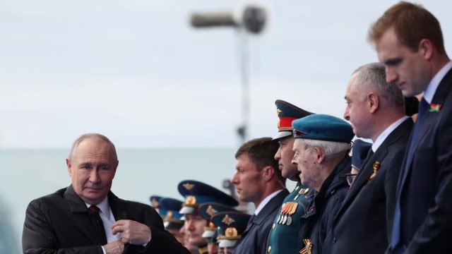 Putin Signals Possible Endgame in Ukraine War Amid Renewed Diplomatic Talks