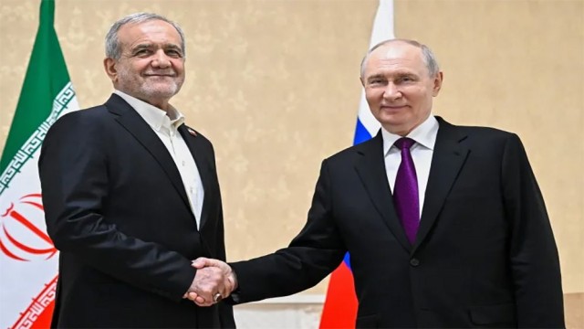 Putin Pledges Cooperation to End US-Iran Conflict