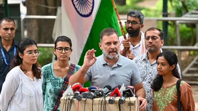 Rahul Gandhi Calls Students' Demands Non-Negotiable, Says Modi Is India's Past and Students Are Its Future