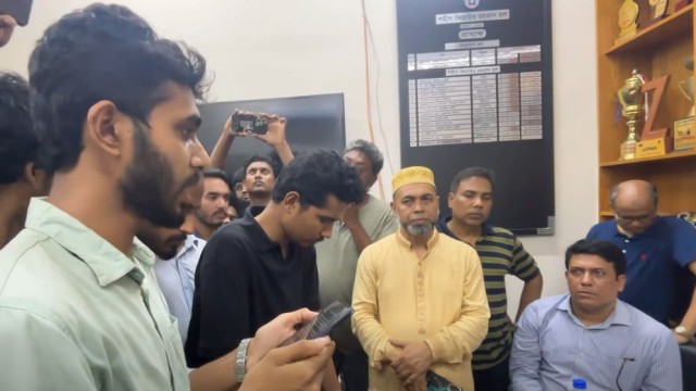 RU Journalists Demand Action Over Attack, Seek Arrests by Monday