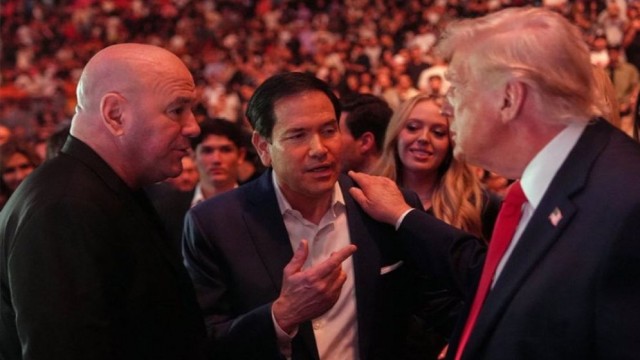 Trump Attends UFC Event Amid Ongoing US–Iran Talks in Pakistan