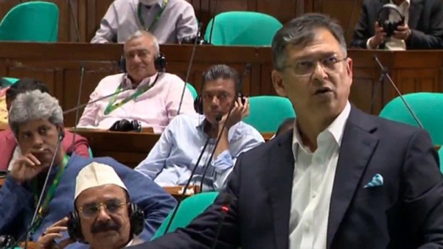 BCB Operates Under Tamim Iqbal-Led Committee, No “Father’s Prayer” or “Mother’s Prayer” Panel Formed: Home Minister