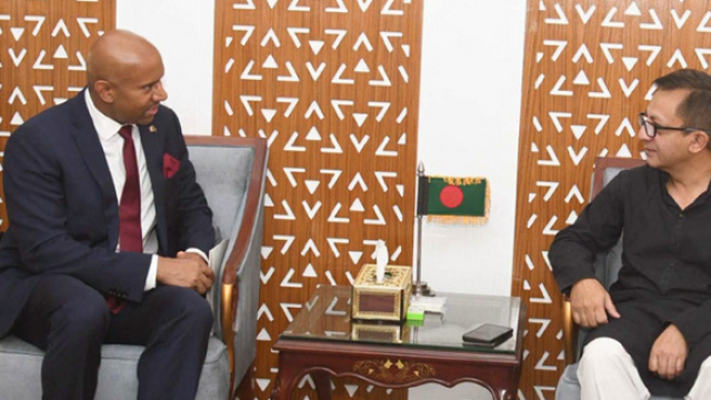 Commerce Minister Invites Canada to Power Bangladesh’s 10,000 MW Vision