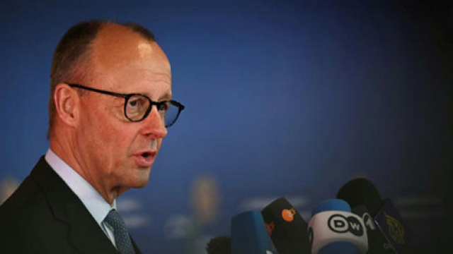 German Chancellor Merz Rules Out Immediate EU Membership for Ukraine, Proposes Interim Integration