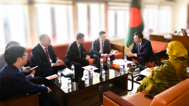 Bangladesh, China Explore Education Cooperation in High-Level Meeting