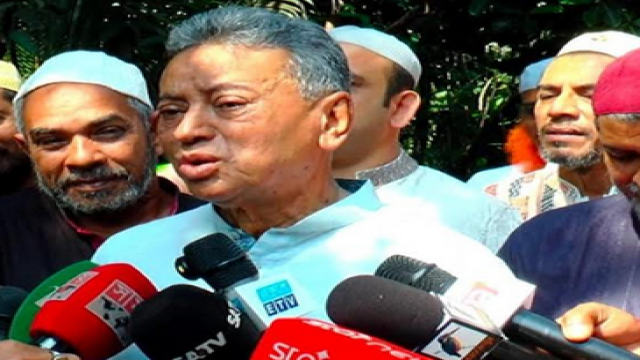 Finance Minister Urges Patience to Heal Fragile Economy