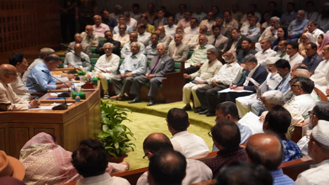 PM Tarique Rahman Chairs High-Stakes Parliamentary Meeting
