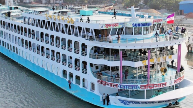 Rough Weather Halts Launch Services on Five River Routes in Bhola