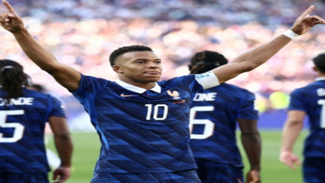France and Morocco Collide in Quarter-Final Blockbuster as World Cup Nears Climax