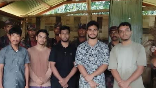 BGB Rescues Four Tourists, Guide Stranded for Eight Days in Bandarban
