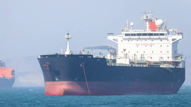 UAE Says Iran Missile Struck ADNOC Tanker in Hormuz as Tehran Nears Oman Deal