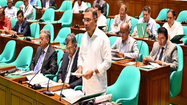 PM Announces Incentives for Rooftop Solar to Address Energy Crisis
