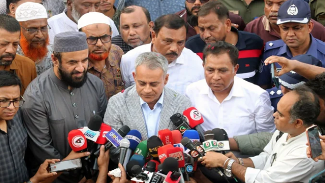 Govt Plans to Connect Island District Bhola by Road Within 4-5 Years: Shipping Minister