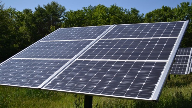 Govt eyes 5,000MW solar power generate