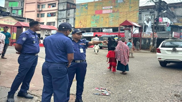 Police Step Up Traffic Measures to Improve Tourist Experience in Rangamati