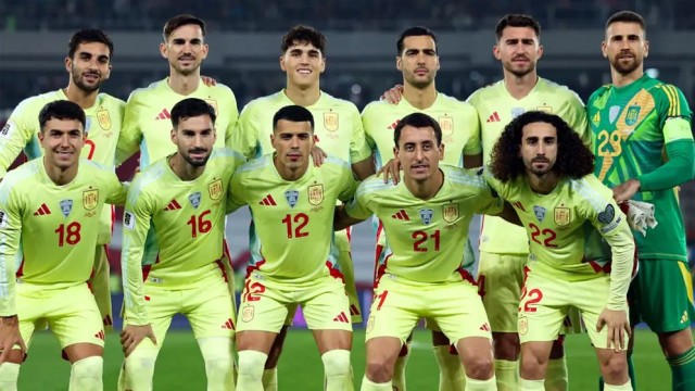 Spain Eye World Cup Glory With New Generation Under De la Fuente