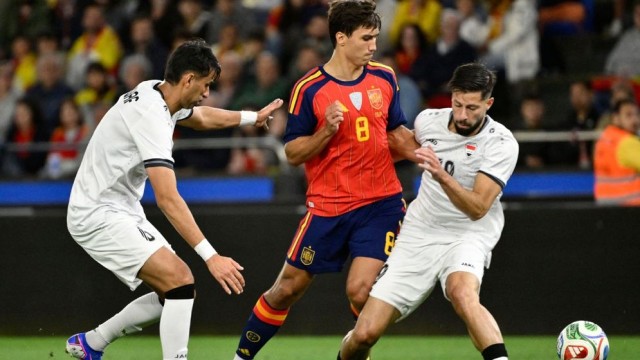 Spain Held by Iraq in World Cup Warm-Up Match