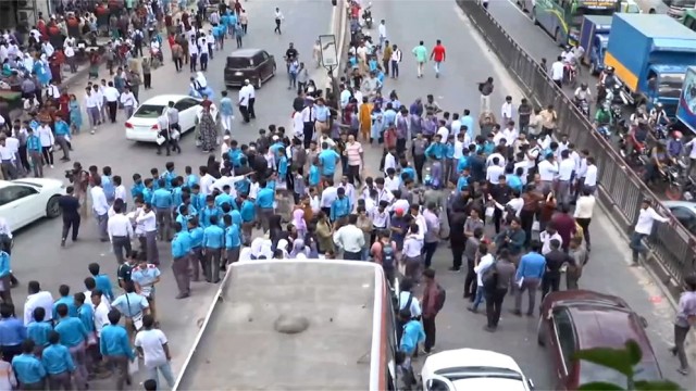 Students Block Airport Road, Demand Resignation of Education Minister After HSC Exams