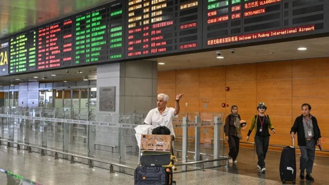 Tehran Airport Remains Operational Despite US Aviation Sanctions