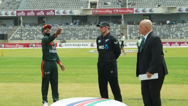 New Zealand Opt to Bat in 2nd ODI Against Bangladesh in Mirpur
