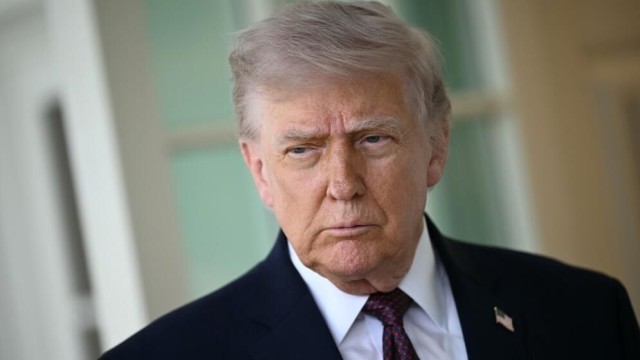 Trump Warns Iran Over Nuclear Talks as Tensions Escalate