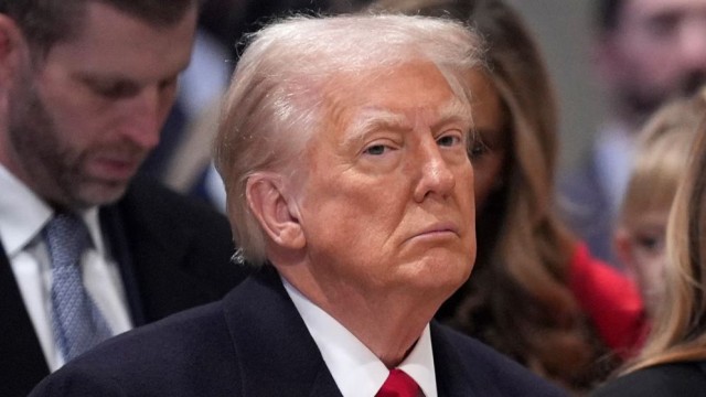 Trump Calls Death of US Soldiers in Iranian Attack ‘Sad’, Vows to Prevent Nuclear Development
