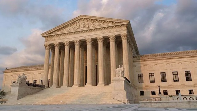 US Supreme Court Blocks Trump Plan to Tighten Mail-In Voting Rules