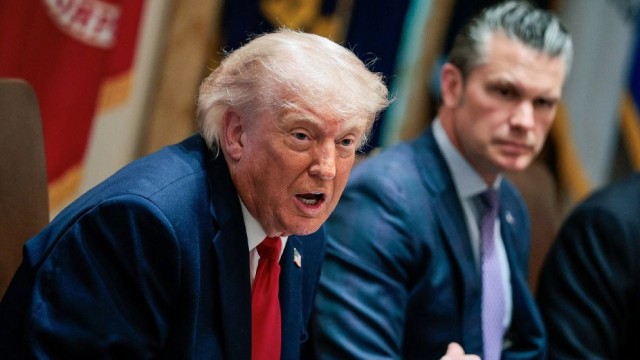 Trump Warns of Strong Action Over Strait of Hormuz Dispute, Report Says