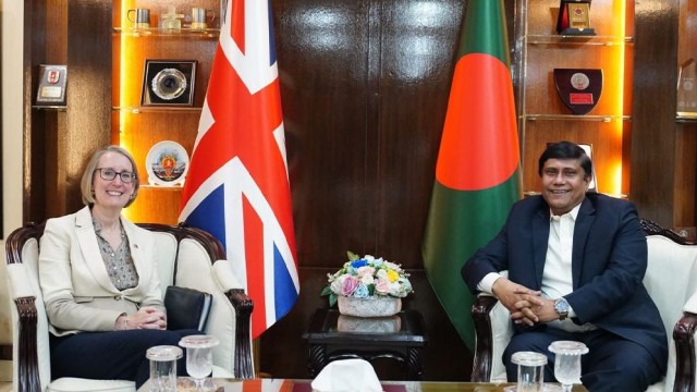 British High Commissioner Meets Bangladesh Defence Advisor to Discuss Cooperation