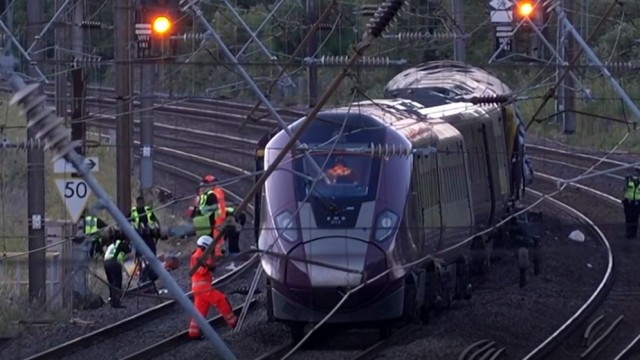 One Killed, Several Injured in Train Collision North of London