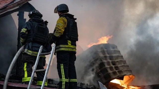 Russian Drone Strike Kills Three, Injures 10 in Kyiv Region