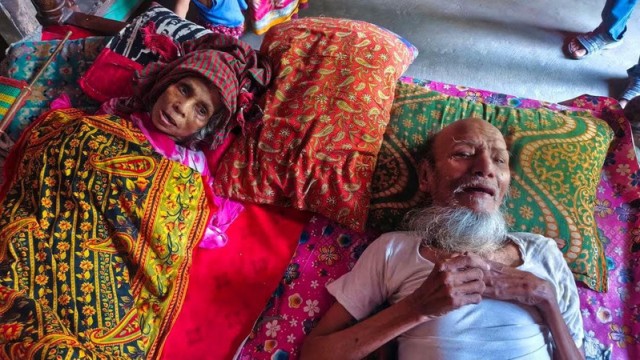 Widow Struggles to Feed Paralysed Parents Amid Poverty in Rajapur
