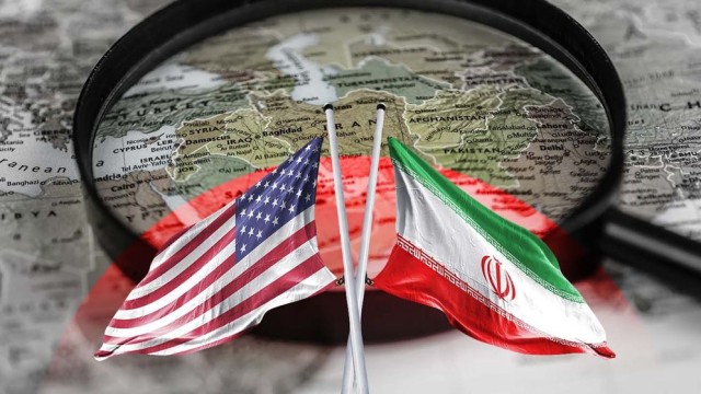 US Delegation Heads to Pakistan for Iran Talks Amid Tensions