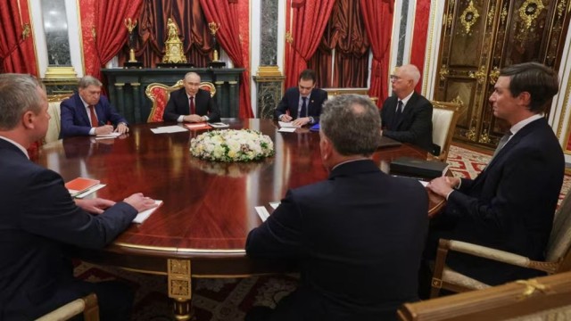 US Envoys Head to Kyiv After Talks With Putin on Ukraine War