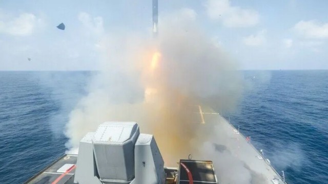 Report: US, Israel Preparing Possible Strikes on Iran's Energy Infrastructure