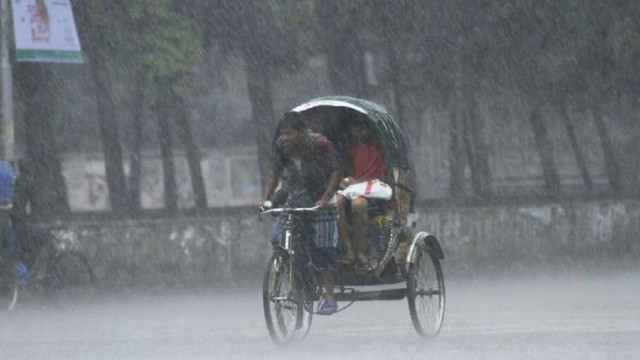Rain Forecast Across Bangladesh as Bay Low-Pressure System May Intensify