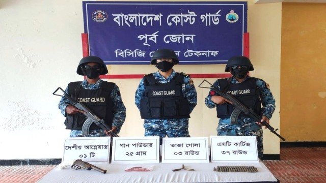 Coast Guard Seizes Firearm, Ammunition in Teknaf Raid