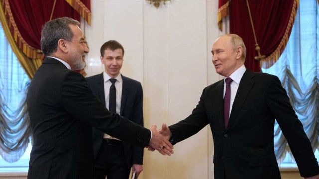 Russia Ready to Help End Conflict Against Iran